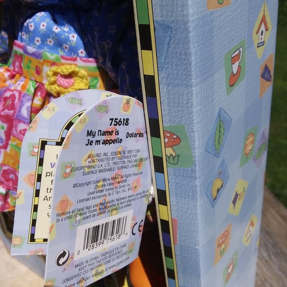 Gund chuckle valley doll Dolores Original Box - Picture 11 of 12